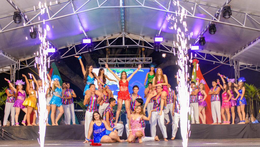 Noche Folclórica 2026